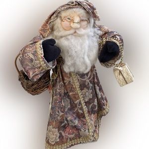 18” Vintage Old World Santa